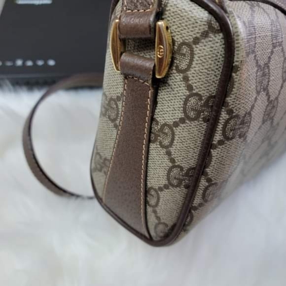 Gucci Vintage Crossbody - Authentic Monogram Web - Picture 7 of 11